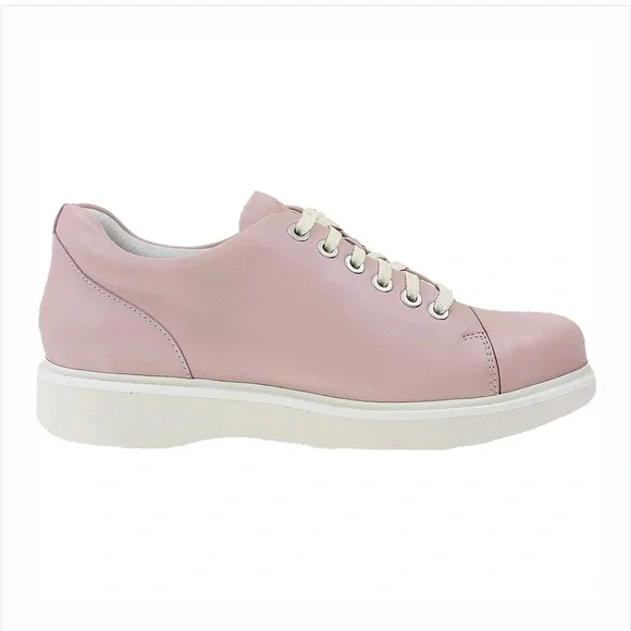 Samuel Hubbard Women’s Fast Pink Full Grain Leather Sneakers Size 6.5 Like New - Picture 1 of 6